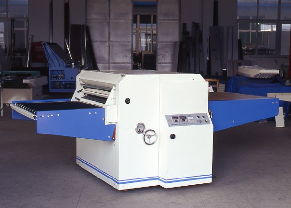 NHG-600/NHG900 系列粘合機(jī)